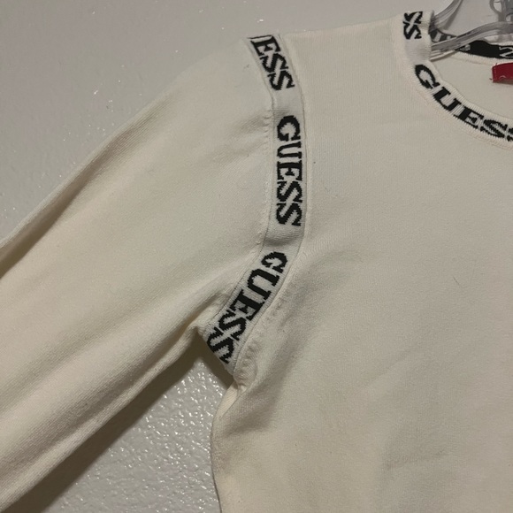 Vintage White Logo Guess sweater Sz M - Picture 2 of 5